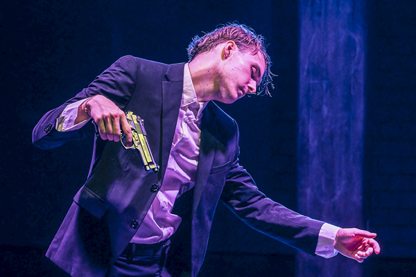 Ach! - Ein Kleist-Portr�t | &copy; Jonas Dumke 